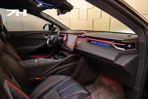 Lotus Eletre 17 of 25