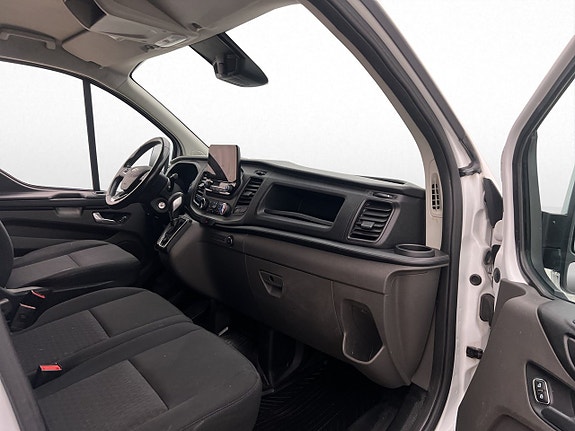 Ford Transit Custom 26 of 30