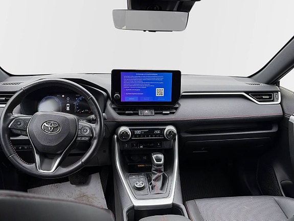 Toyota RAV4 9 of 11