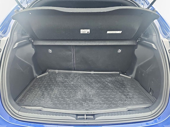 Toyota Yaris 10 of 10