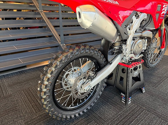 Honda CRF 450R *SUPERDEAL* 0% ränta 38mån 4 of 9
