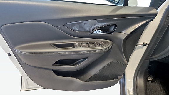 Opel Mokka X 10 of 12