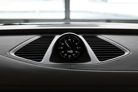 Porsche Macan 4 22 of 26