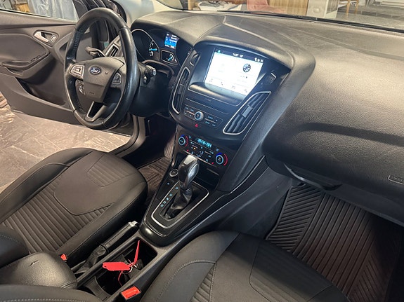 Ford Focus 14 of 20