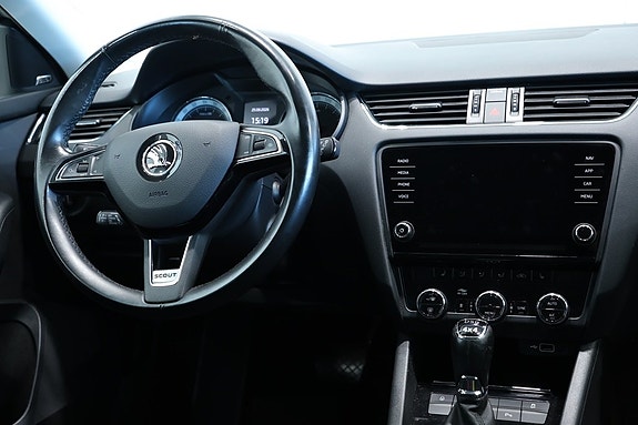 Skoda Octavia 6 of 18
