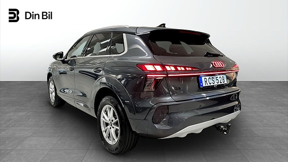 Audi Q3 3 of 14