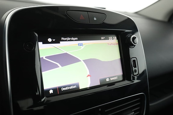 Renault Clio 22 of 30