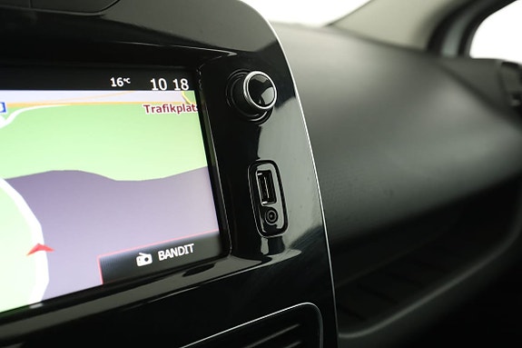 Renault Clio 24 of 30