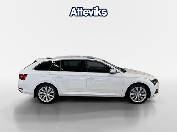 Skoda Superb 2 of 14