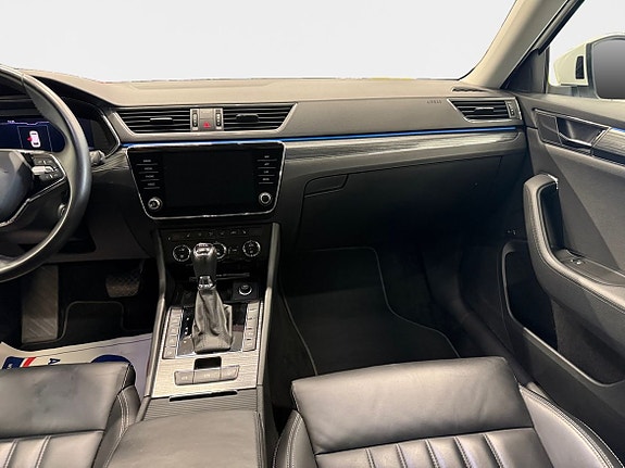 Skoda Superb 11 of 14