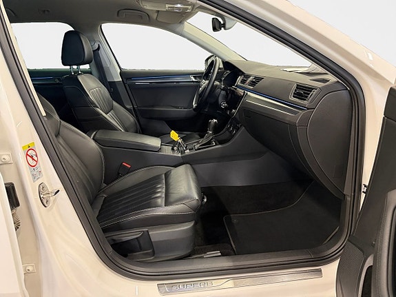 Skoda Superb 14 of 14