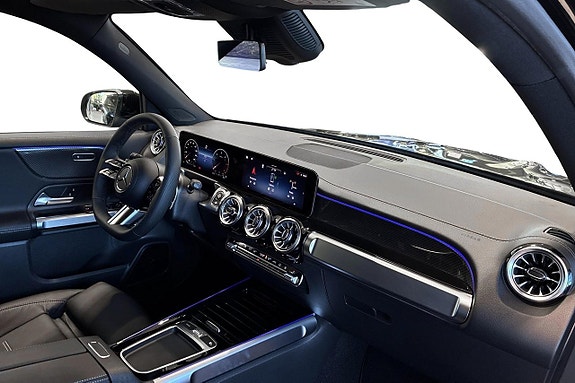Mercedes-Benz GLB220 d 10 of 14