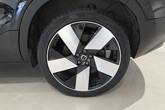 Volvo C40 30 of 30