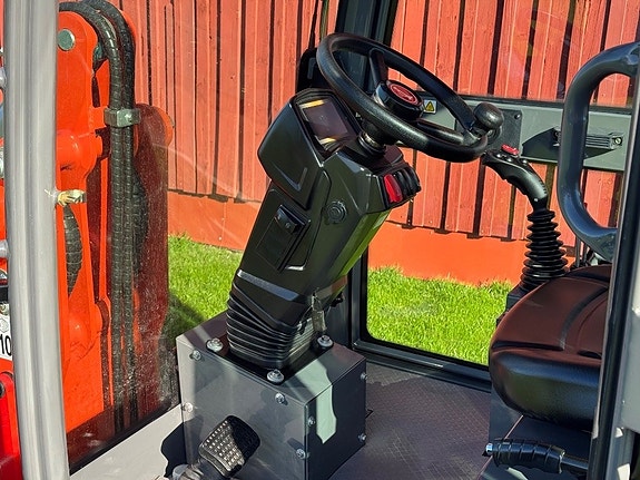 Everun ER 06 - 4x4 - Kubota 26hk - Steg5 8 of 15