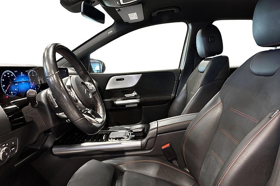 Mercedes-Benz B200 d 14 of 23