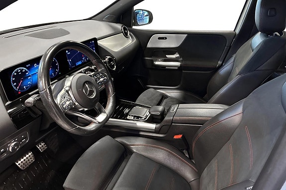 Mercedes-Benz B200 d 9 of 23