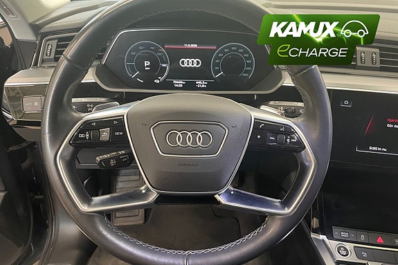Audi Q8 13 of 22