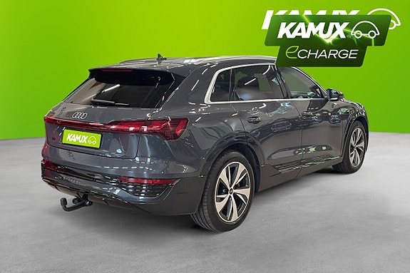 Audi Q8 4 of 22