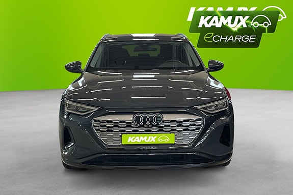Audi Q8 6 of 22