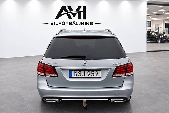 Mercedes-Benz E250 5 of 10
