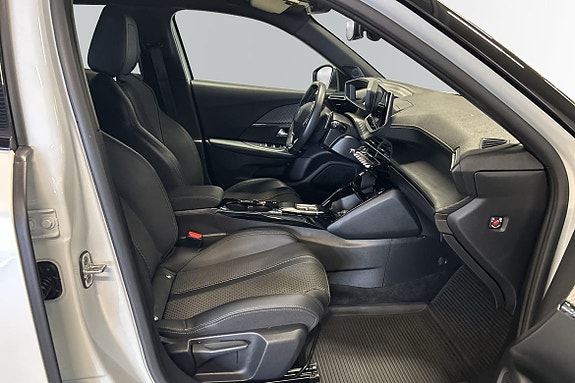 Peugeot 2008 8 of 10