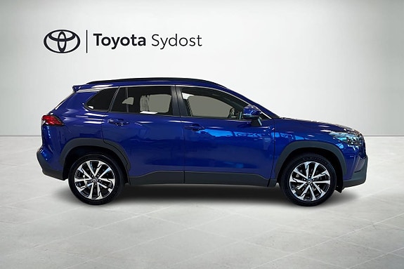 Toyota Corolla Cross 16 of 18