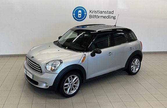 MINI Countryman Cooper D 3 of 12