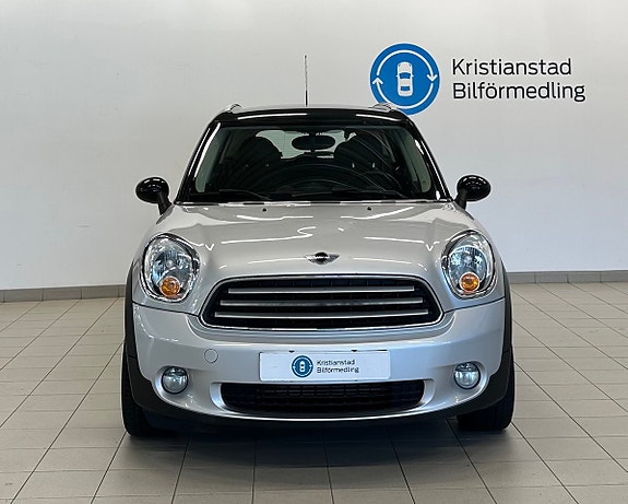 MINI Countryman Cooper D 4 of 12