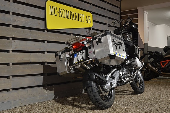 BMW R1200GSA 3 of 6