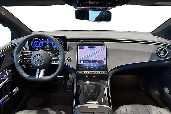 Mercedes-Benz EQE350+ 8 of 13