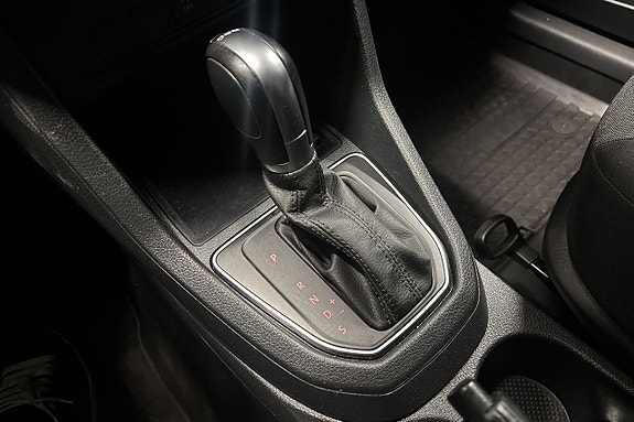 Volkswagen Caddy 9 of 16