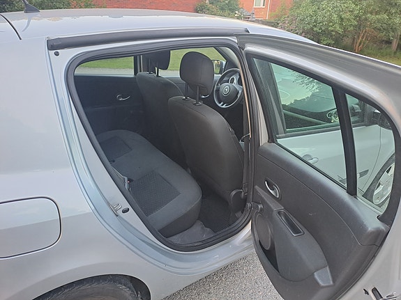 Renault Clio 5 of 6