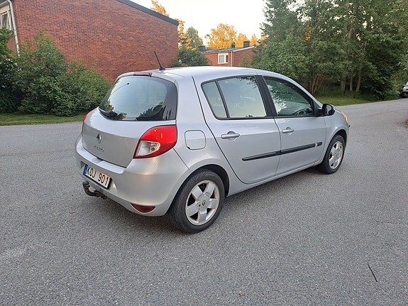 Renault Clio 4 of 6
