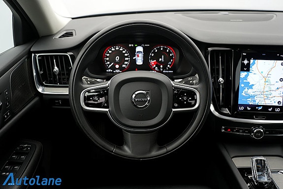 Volvo S60 19 of 29