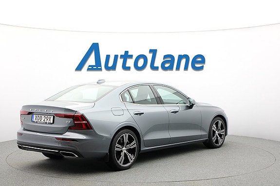 Volvo S60 8 of 29