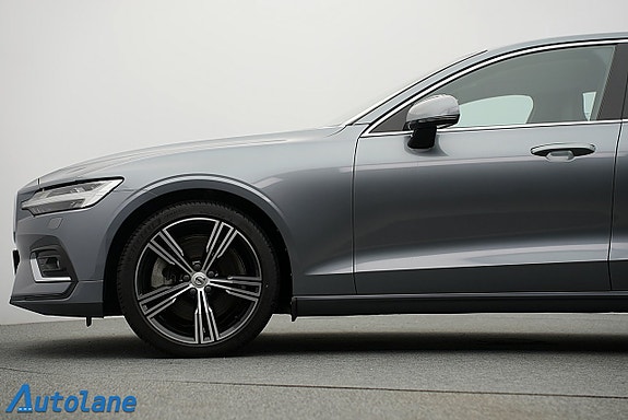 Volvo S60 13 of 29