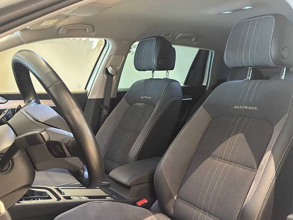 Volkswagen Passat Alltrack 11 of 21