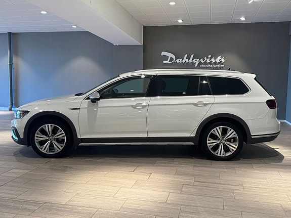 Volkswagen Passat Alltrack 5 of 21