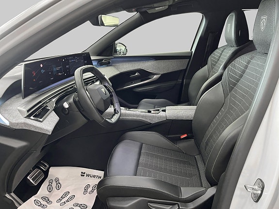 Peugeot 5008 7 of 15