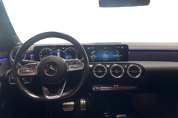 Mercedes-Benz CLA250 e 11 of 12