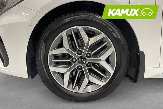 Kia Optima 8 of 26