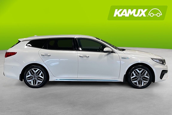 Kia Optima 2 of 26