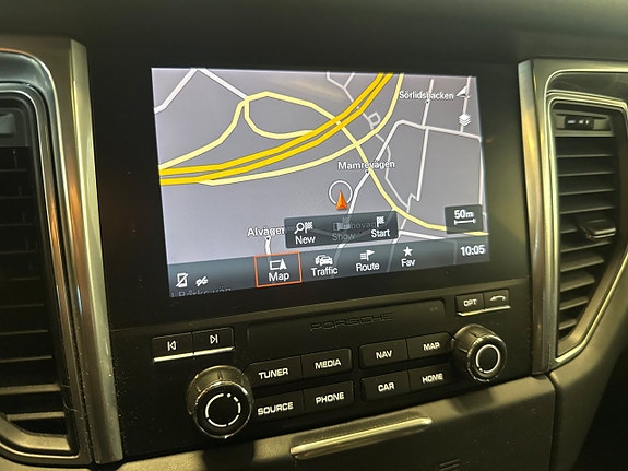 Porsche Macan GTS 18 of 28