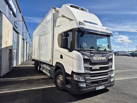 Scania G500 B6x2*4NB 2 of 11
