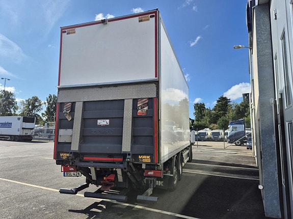 Scania G500 B6x2*4NB 3 of 11