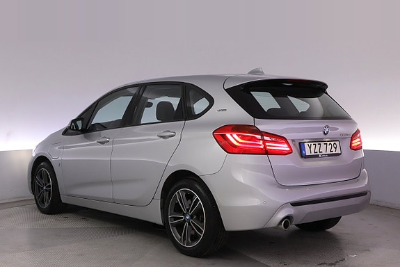 BMW 225xe 4 of 27