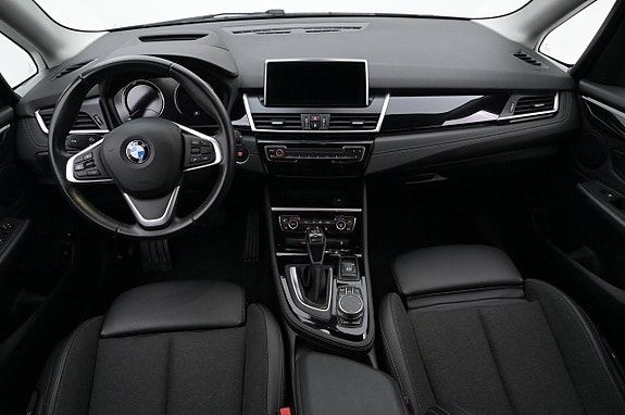 BMW 225xe 6 of 27