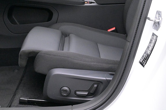 Polestar 2 10 of 27