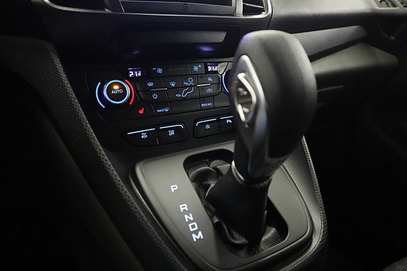 Ford Transit Connect 17 of 19
