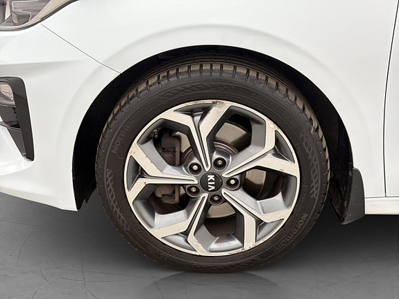 Kia Ceed 27 of 30